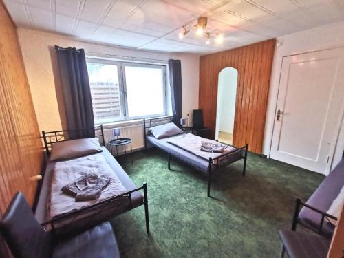 Biesdorf Apartment | Monteur-Haus Marat Berlin Biesdorf/Marzan/Hellersdorf