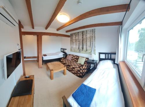 Werneuchen Apartment | Monteurwohnung SEEBLICK AUSBLICK 16356 Werneuchen bei Berlin