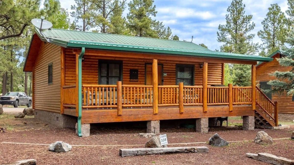 Greer Cabin | Monteverde Retreat (Cabin 104)