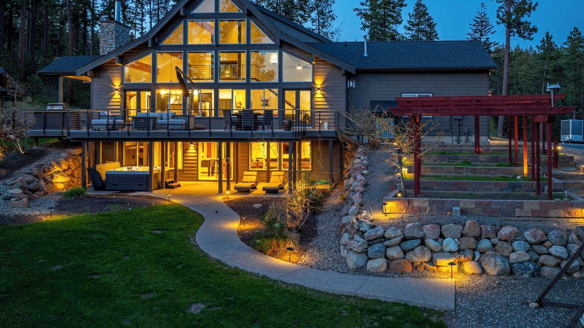 Ronald House | Month in the Mountains for the Price of a Week