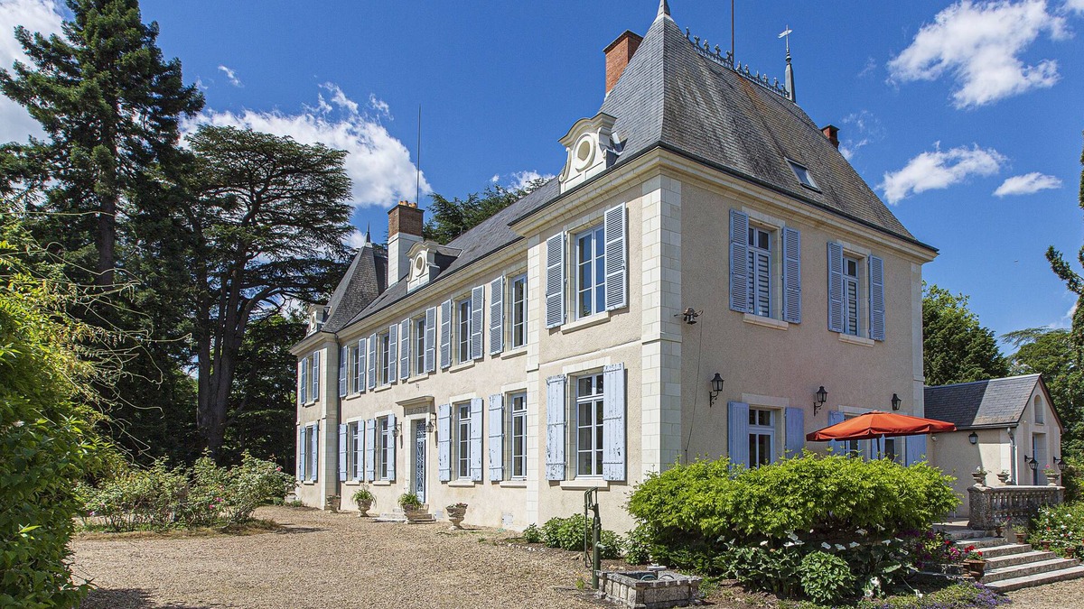 Pouille Cottage | Montrésor Cottage of the Vault Manor