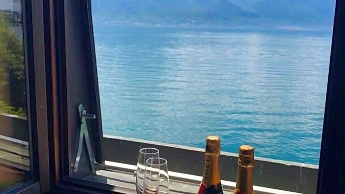 Montreux City Centre Apartment | Montreux Riviera Suite Lake View Parking