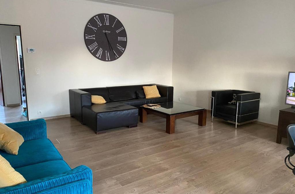 Ekeren Apartment | Mooi verzorgd ruim appartement