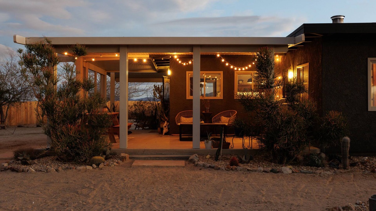 Twentynine Palms House | Moon Shadow Ranch | Desert Medicine Retreat