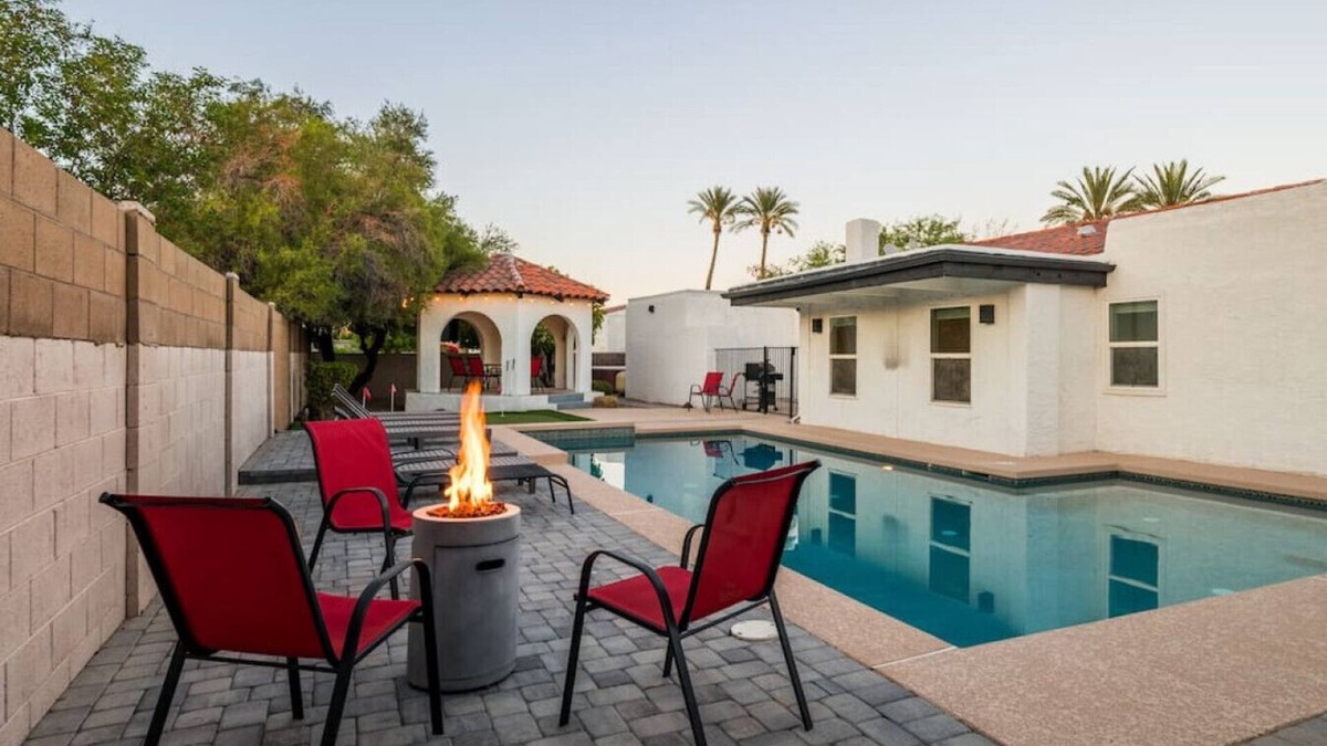 North Mountain House | Moon Valley Manor | Luxury Getaway in Phoenix