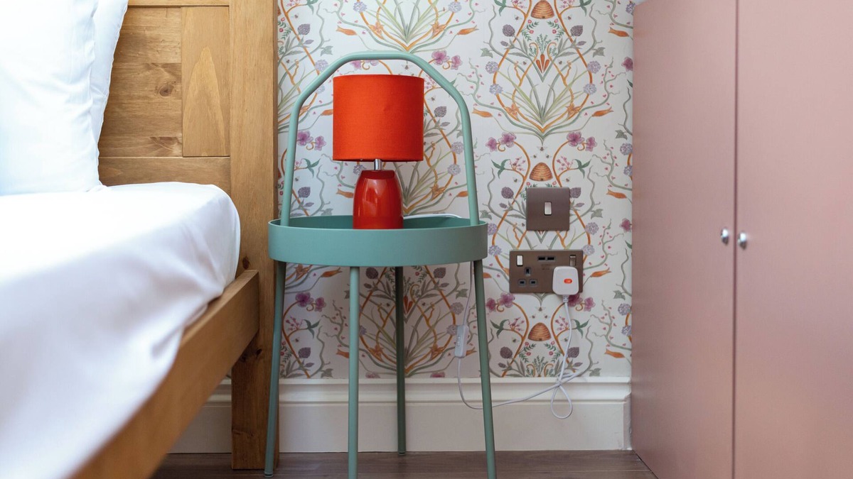 Greenwich Cottage | Moonbeam Cottage - Cozy Cottage in London. Pet friendly!