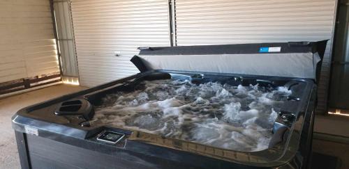 Natte Yallock Other | Moongazer King bed powered country river