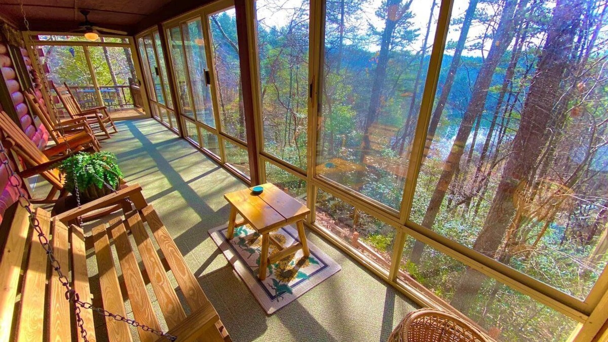 Ellijay Cabin | Moonlit Mountain-Pond, Fire pit, Hot tub, 4 acres