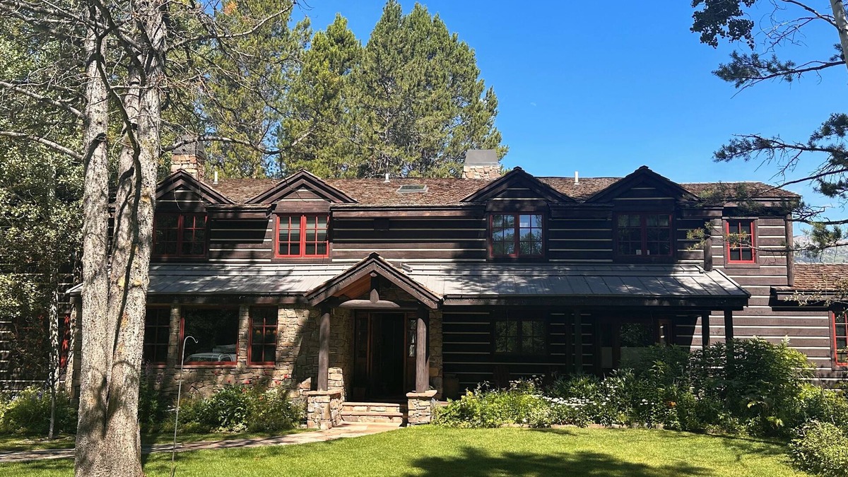 Moose Wilson Road House | Moose Haven Home, Aspens/Wilson Elegant 5-bedroom, Near Teton Village Jackson WY