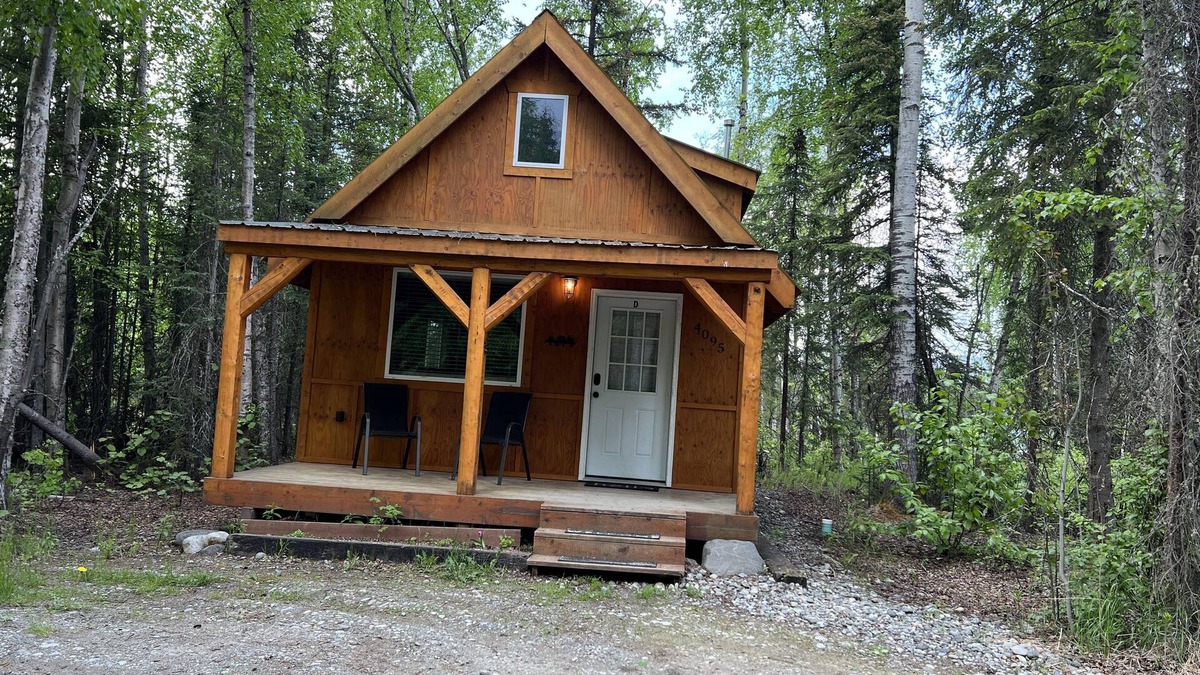 Wasilla Cabin | Moose Landing Cabin D95