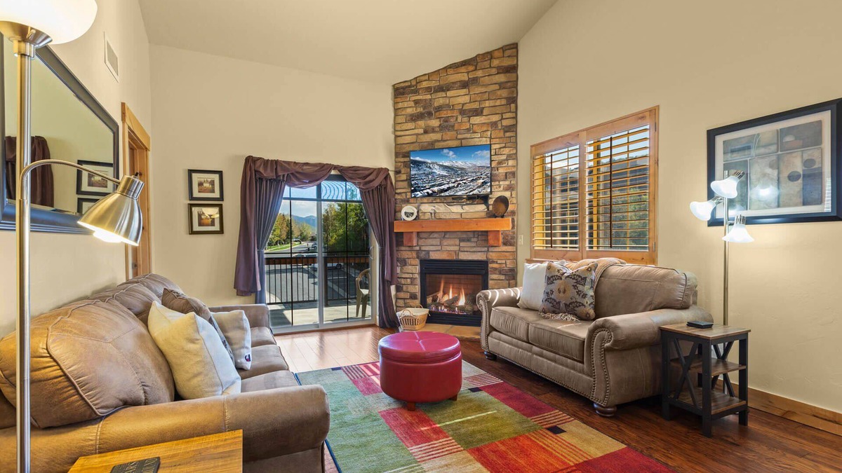 Bear Hollow Village Condo | Moose Mgmt at Bear Hollow 1302