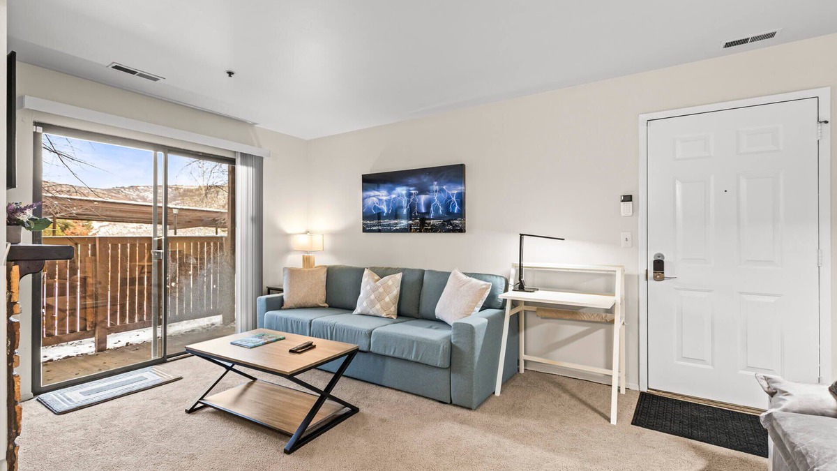 Gorgosa Condo | Moose Mgmt at Powderwood 9B