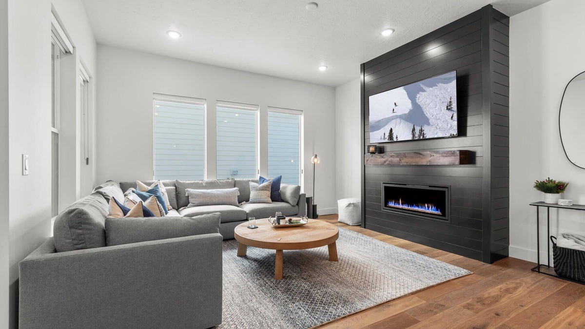 Park City House | Moose Mgmt at Silver Creek Village 1102
