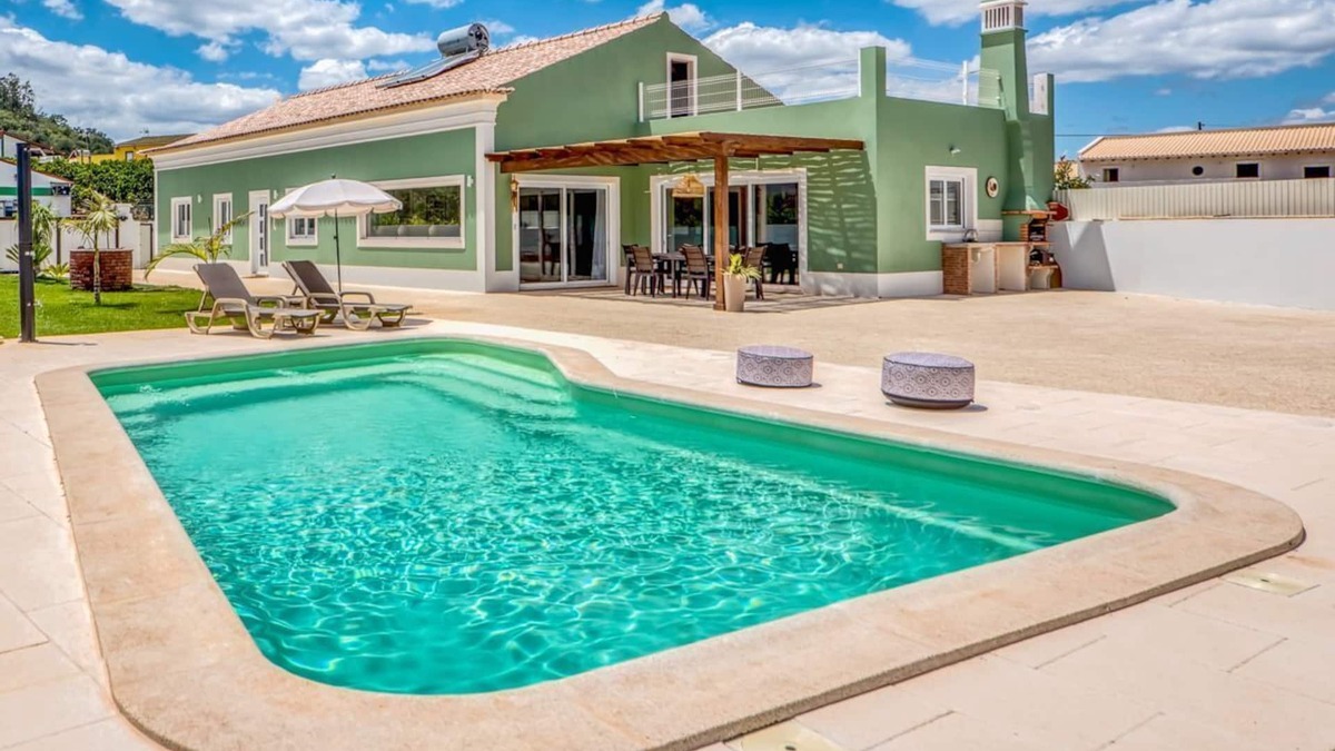 Sao Bartolomeu de Messines Villa | Moradia Messines - Four Bedroom Villa, Sleeps 8