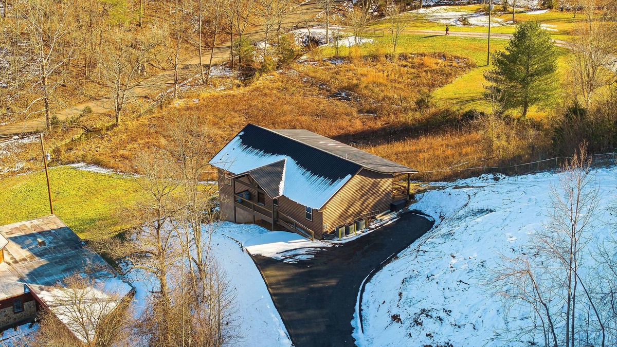 Seymour Cabin | More than Swimming in the Smokies