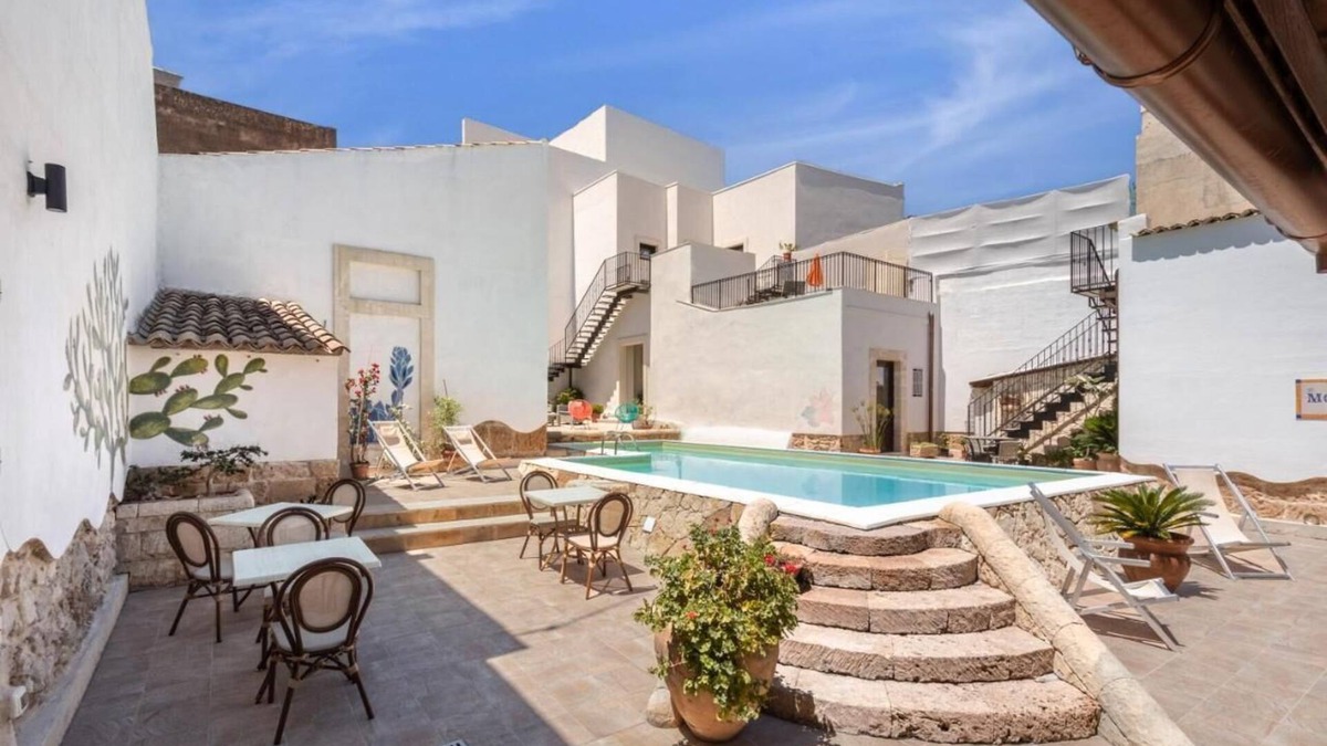 Avola Bed & Breakfast | Morfeo charming Rooms & relax