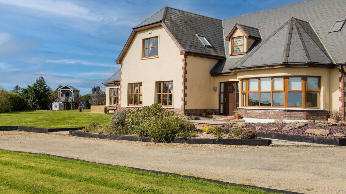 Morriscastle Ski Chalet | Morriscastle Seaview House