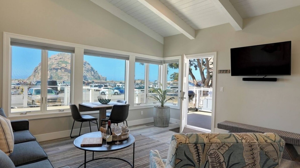 Morro Bay Condo | Morro Rock views, rooftop dining ~ Salty Sister 1Bdrm condo