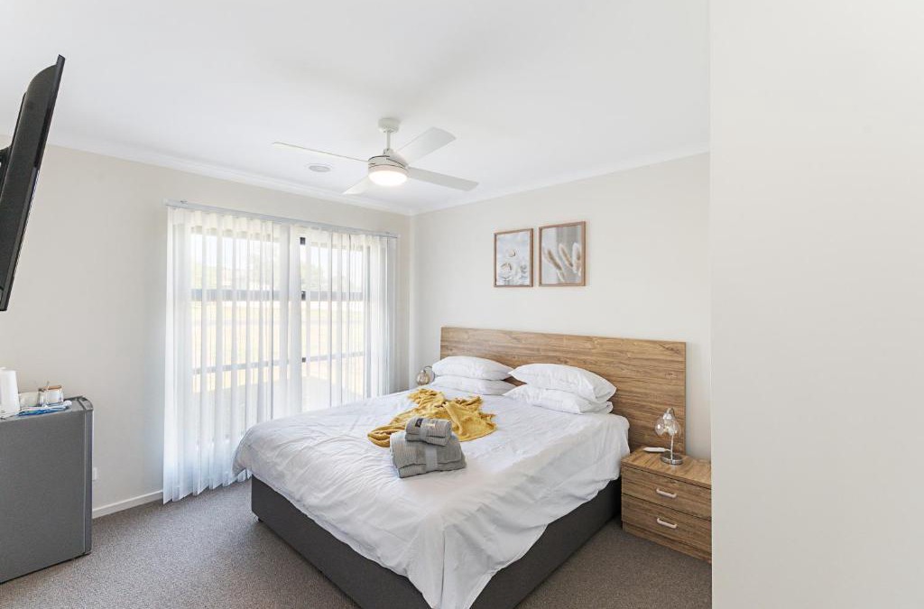 Hamilton House | Morview Holiday Homes-Elephant