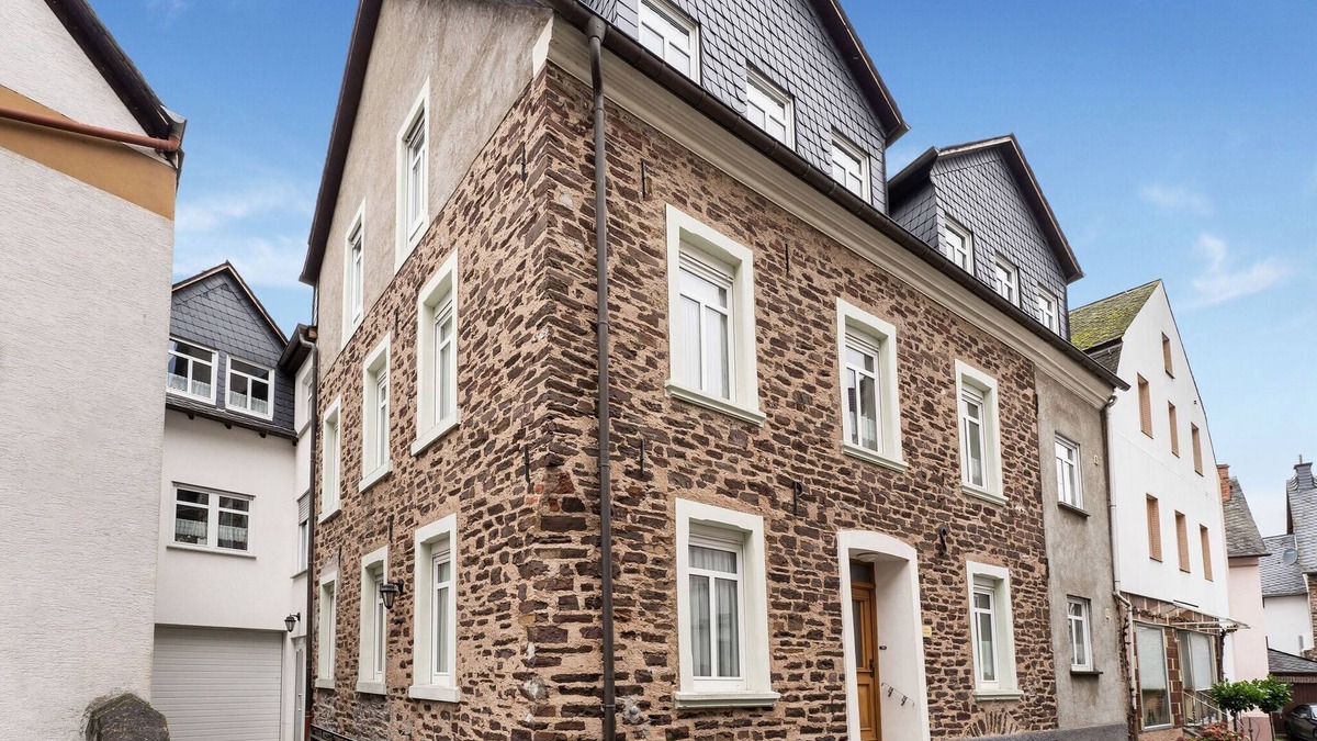 Ediger Apartment | Moselle Charm in Ediger-Eller