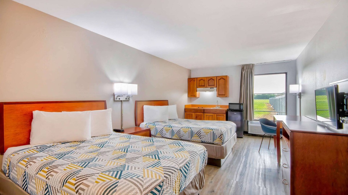Abbeville Hotel | Motel 6 Abbeville, LA
