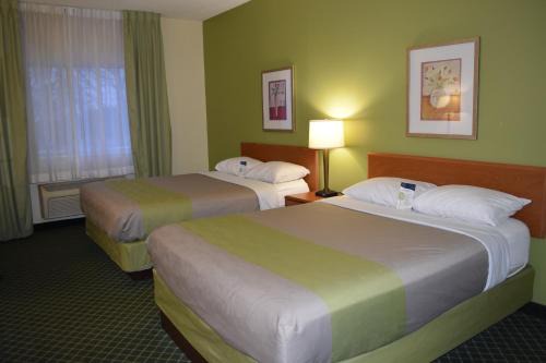 Anderson Hotel | Motel 6-Anderson, IN
