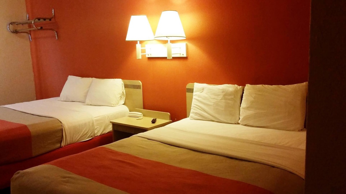 Elk City Hotel | Motel 6 Elk City, OK