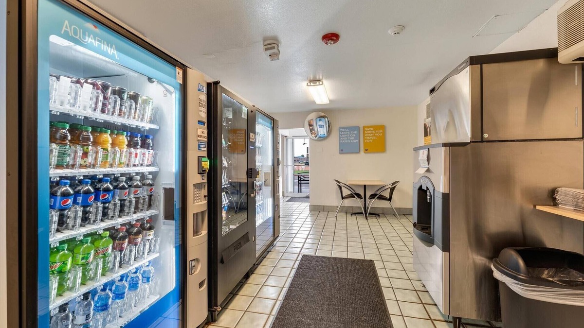 Grand Junction Hotel | Motel 6 Grand Junction, CO
