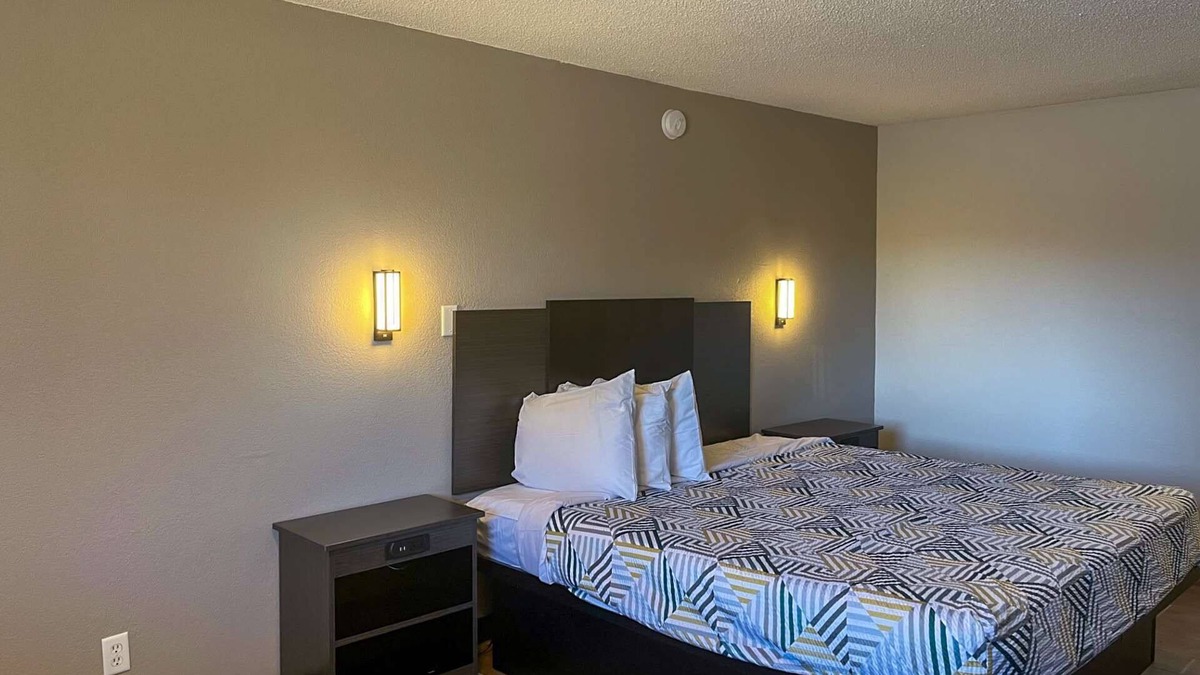 Hurricane Hotel | Motel 6 Hurricane, WV