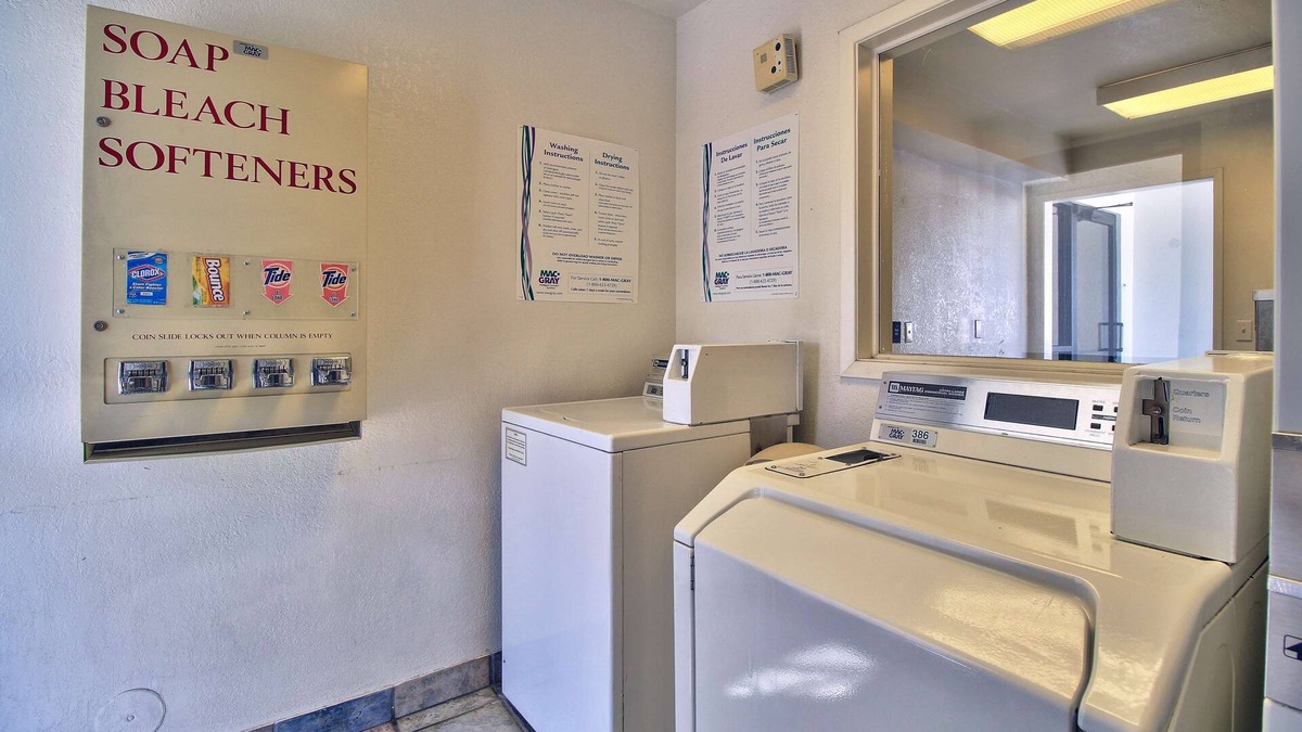 Nogales Hotel | Motel 6 Nogales, AZ - Mariposa Road