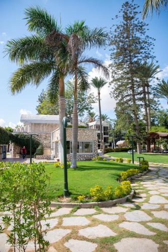 Mobarak City Hotel | Motel King Mariout