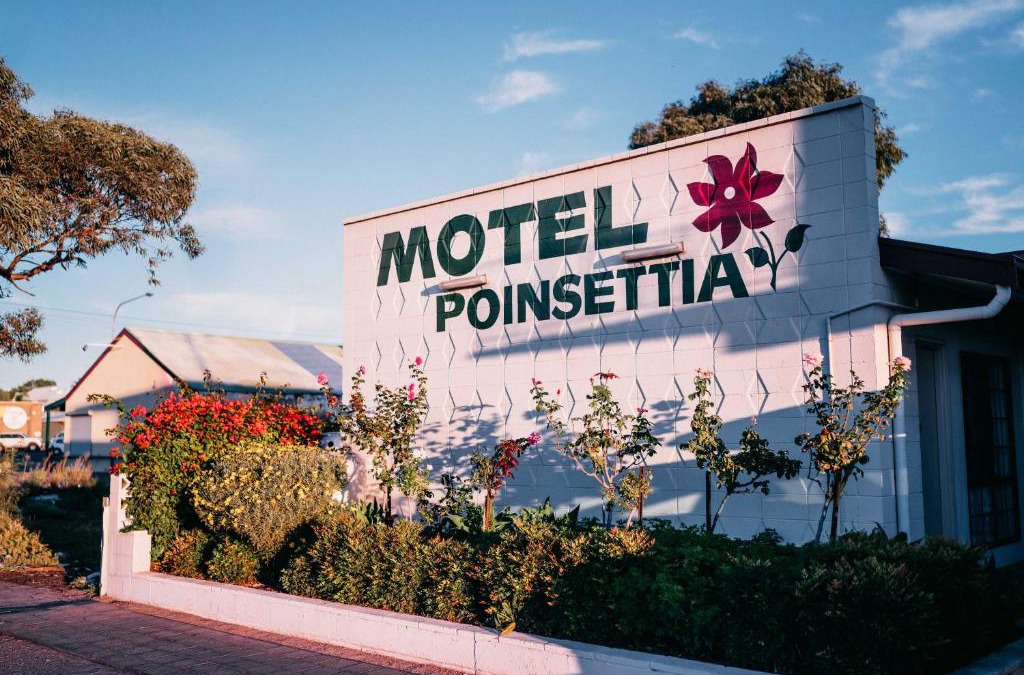 Port Augusta West Hotel | Motel Poinsettia