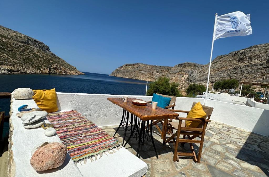Herronisos House | Motivo Sea Side