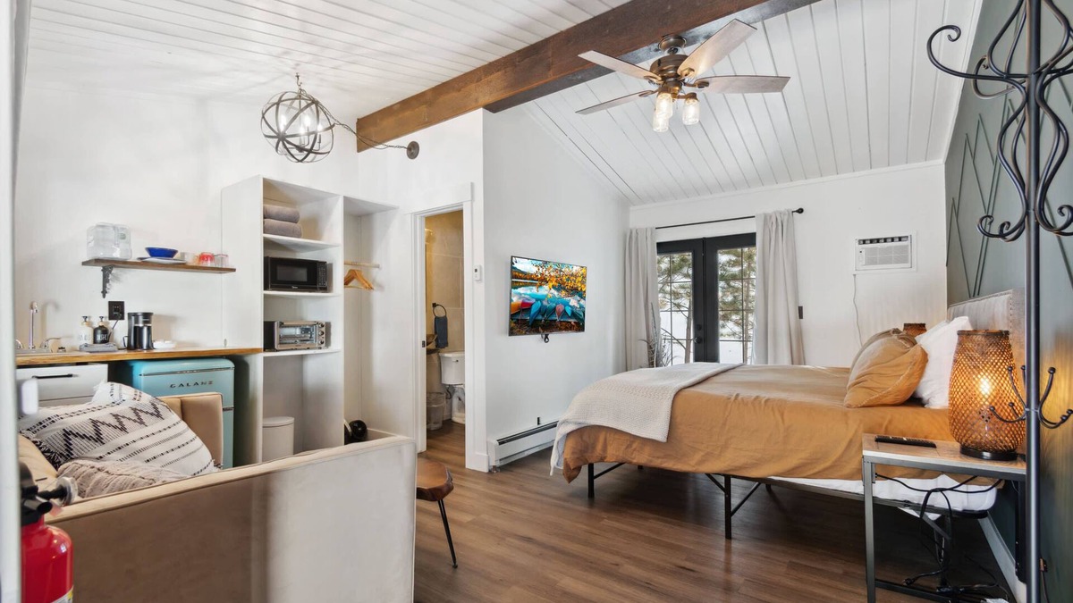 Allenspark Apartment | Mount Meeker Summary: