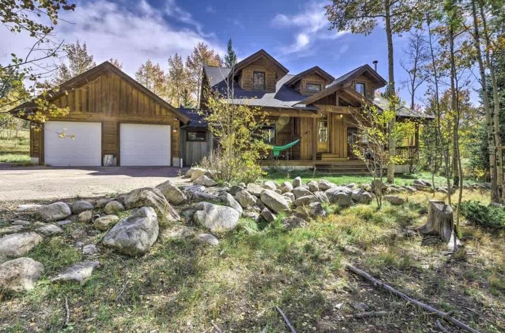 Alma House | Mountain Adventure Lodge