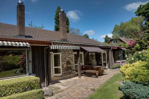 Springfield House | Mountain Bike Manor