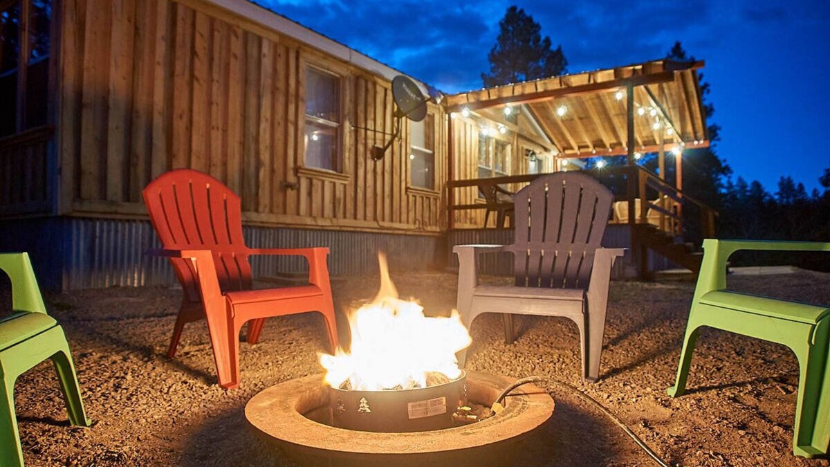 Lewis Cabin | MOUNTAIN BIKE, SIDE BY SIDE OR BRING YOUR HORSE RIDE RIGHT ON TO NATIONAL FOREST