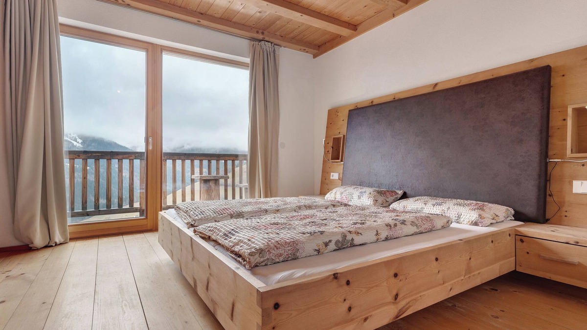 Campolasta House | Mountain Cabin 'Garmesegghof' with Mountain View, Private Terrace and Wi-Fi