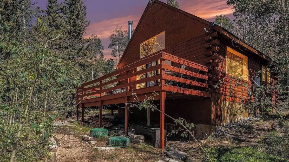 Indian Mountain Cabin | Mountain Cabin surrounded by woods and views + Hot Tub