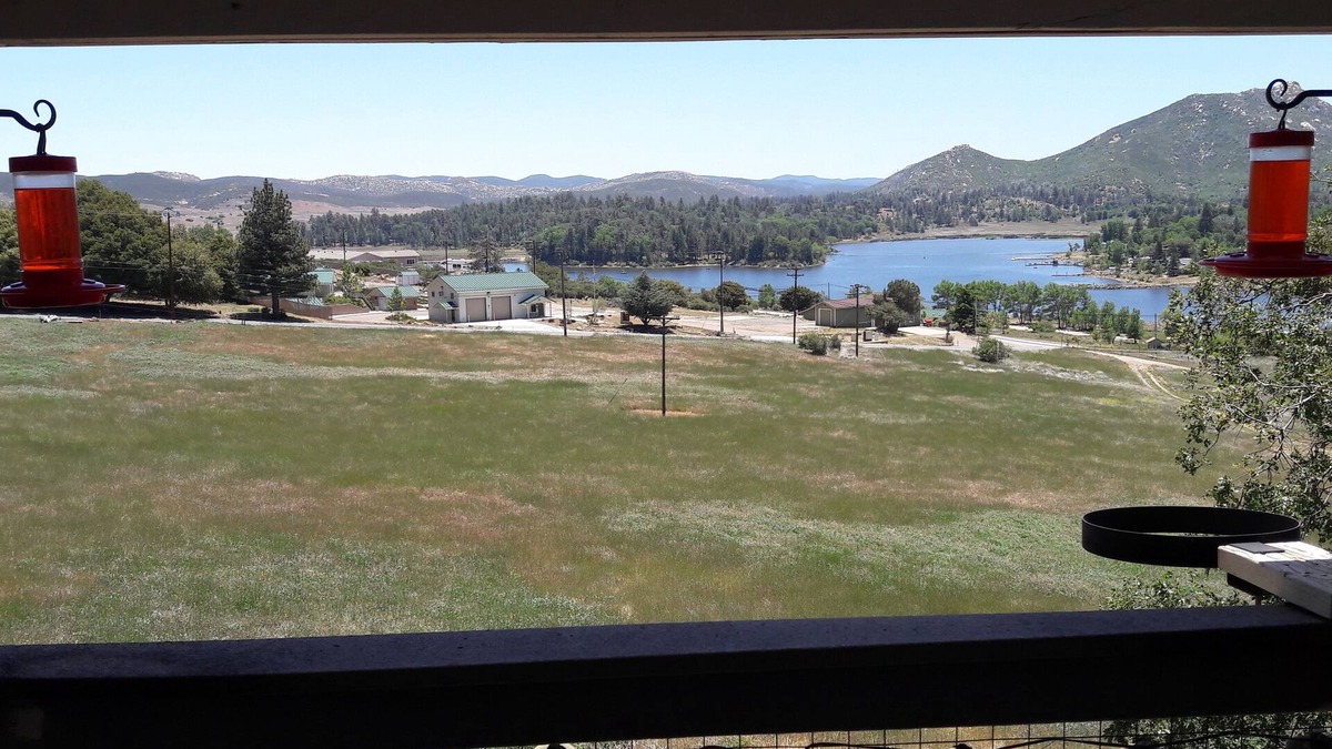 Julian Cabin | Mountain Cabin with Lake View in Cuyamaca State Park - Julian, CA