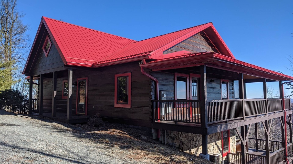 Sparta House | Mountain Cabin with Views of the Blue Ridge Parkway and the Piedmont
