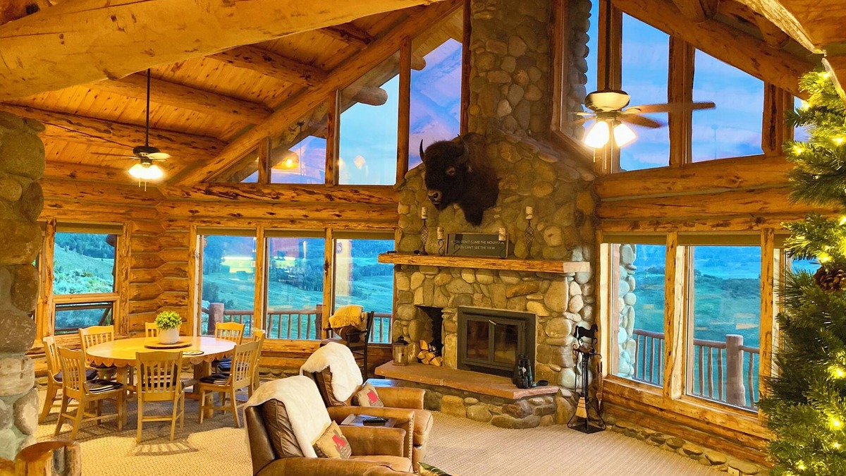 Cimarron House | Mountain home retreat with 180 degrees of stunning mountain + valley views!