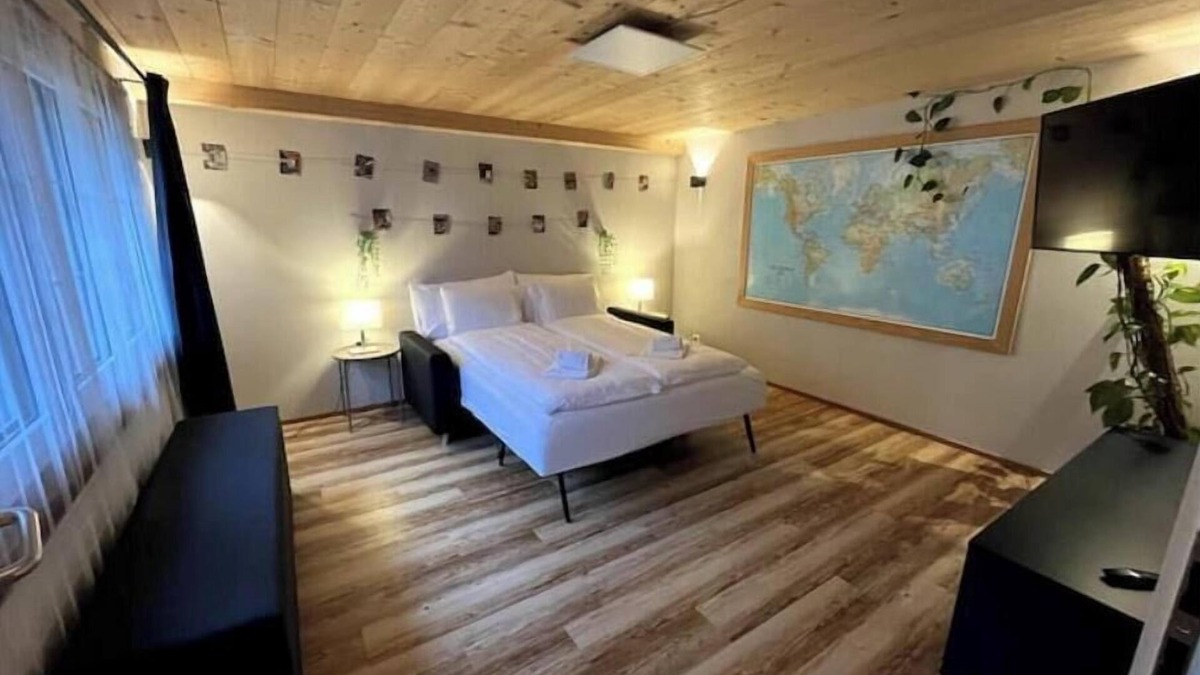 Boenigen House | Mountain Homes - Kathmandu for Two