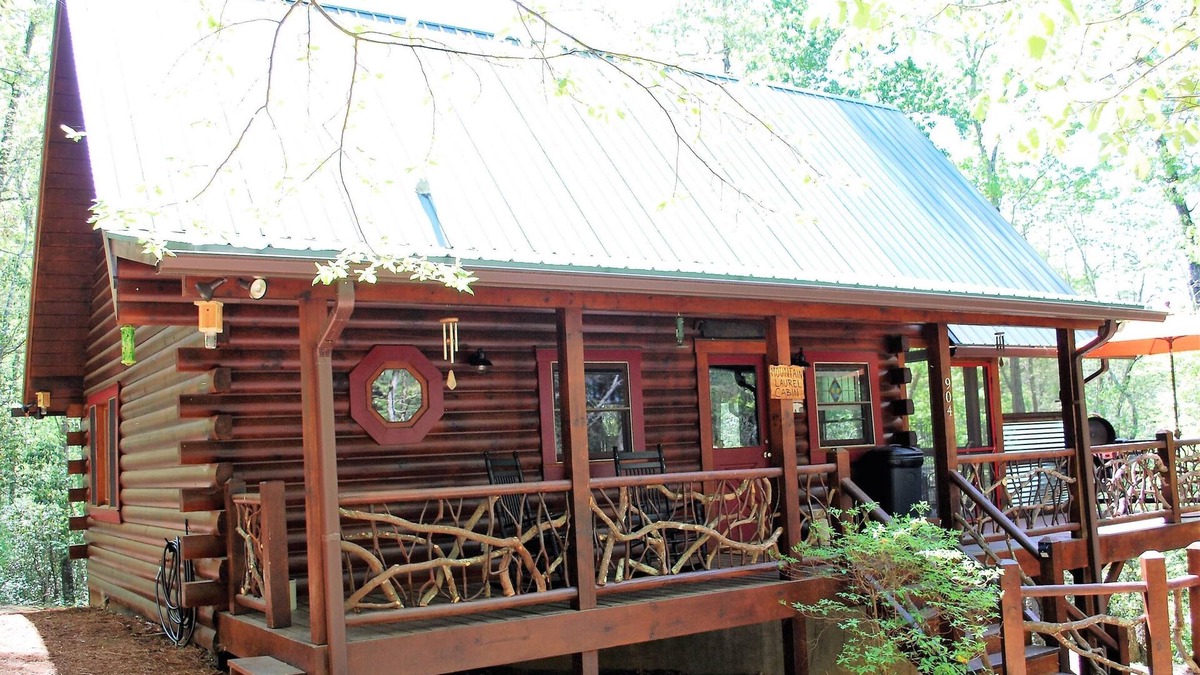 Brasstown Cabin | Mountain Laurel Cabin, Private Acre Size Pond, Folk School, Fishing, Dish,WiFi