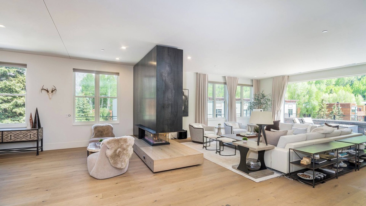 Telluride Condo | Mountain Luxury: Fir House, Telluride's Tranquil Retreat