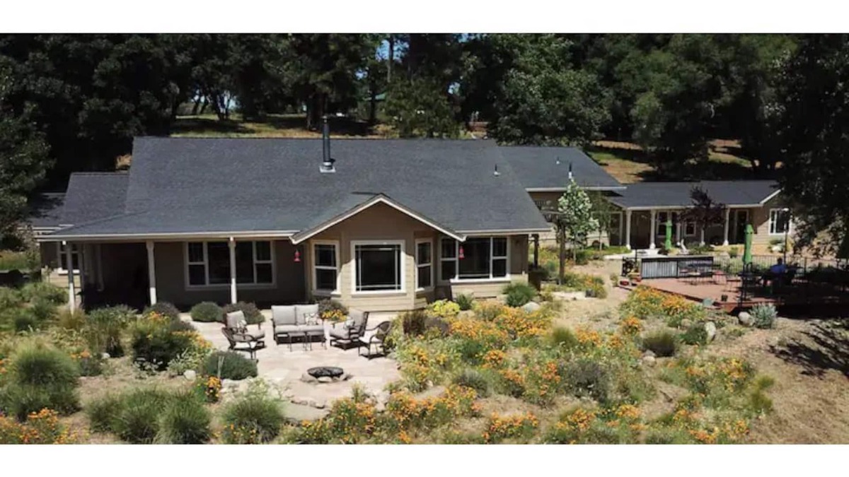 Groveland House | Mountain Meadow House: Stunning Views, Trails, Hot Tub, near Yosemite