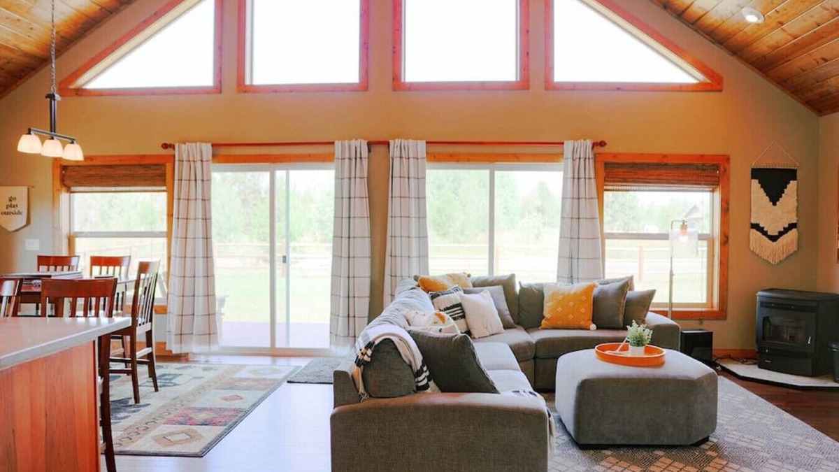 Fir Grove Estates Apartment | Mountain Meadow Retreat