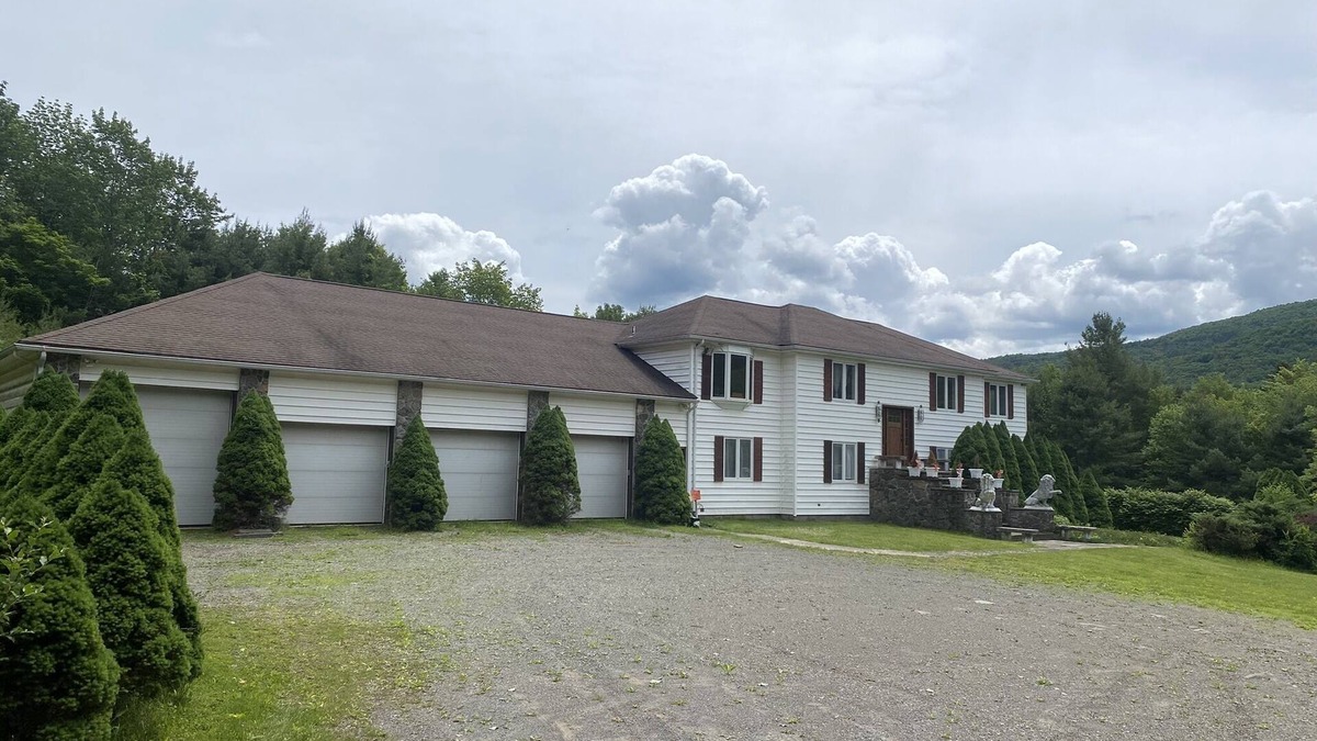 Hunter House | Mountain Retreat Close to Windham/Hunter Ski Resorts