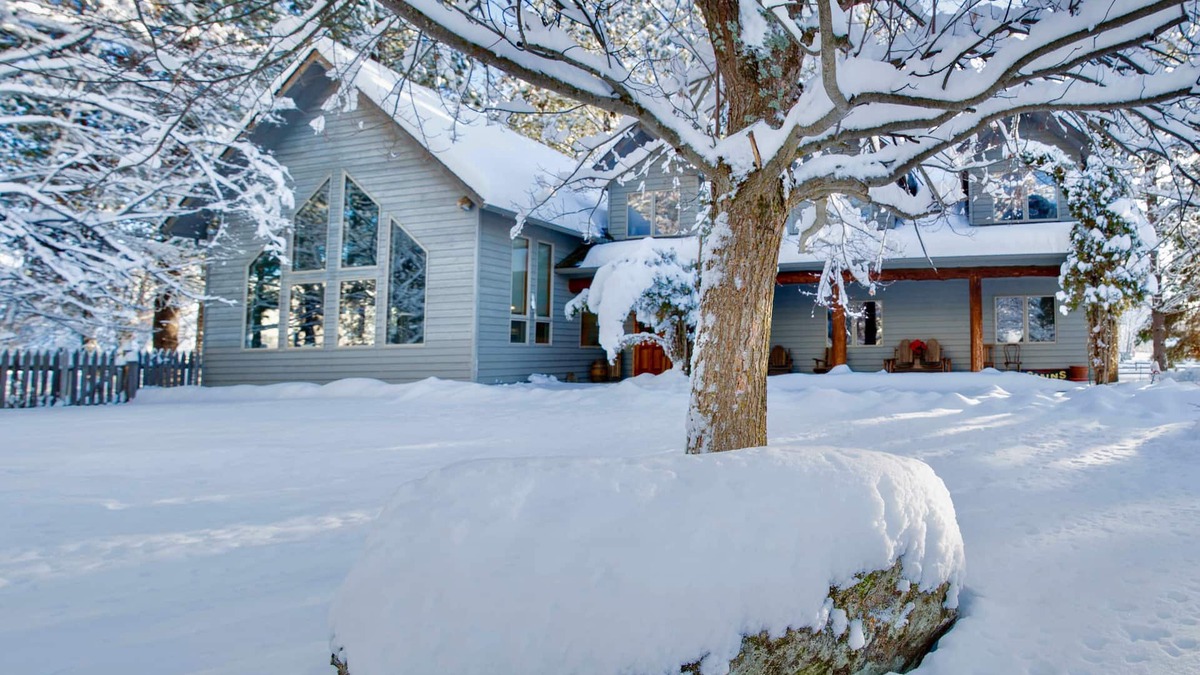 Bigfork House | Mountain Rustic Inn & Retreat Center