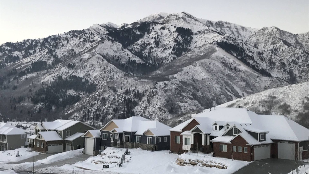 Mountain Green House | Mountain setting with magnificent views of Wasatch Peaks 30 min drive to SLC!